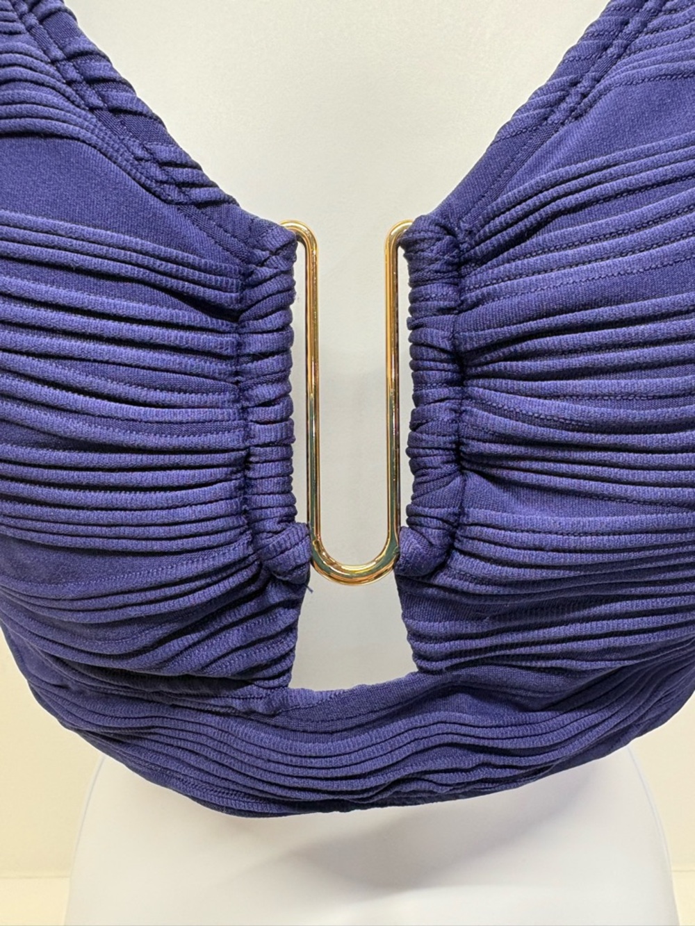 Navy Textured High-Waist Bikini Set with U-wire Detail cut out swimsuit Large - Picture 5 of 8
